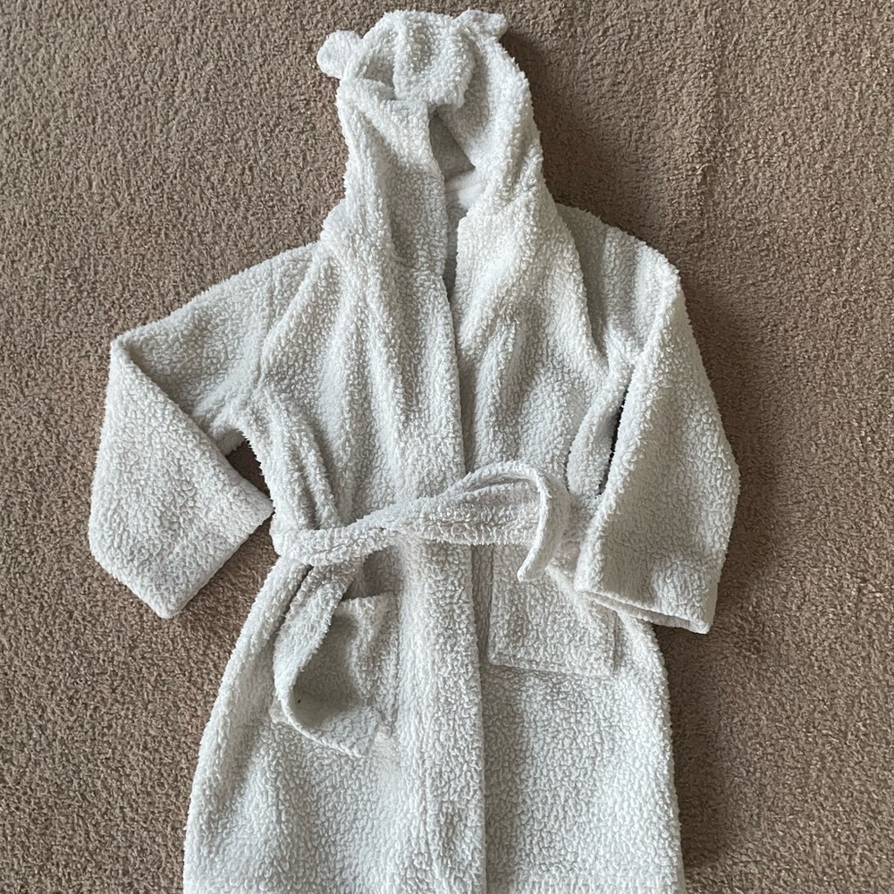 Girls robe